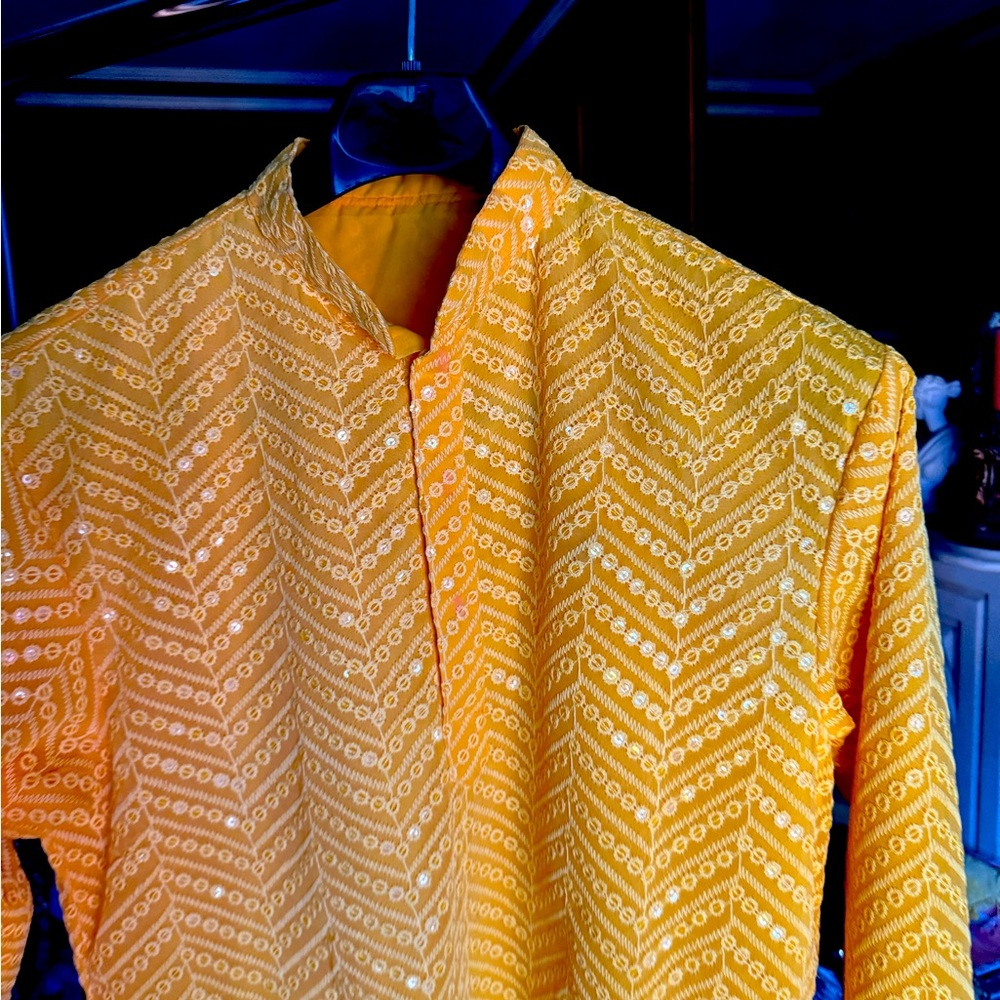 Vibrant Yellow Embroidered Handmade Luxury Kurta - Size 42 - Picture 10 of 15